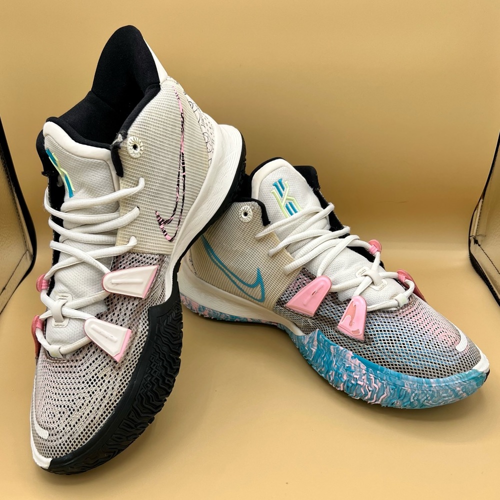 Nike Kyrie 7 Pale Ivory Chlorine Blue Mens Basketball Shoes CZ0141-100 Size 10.5